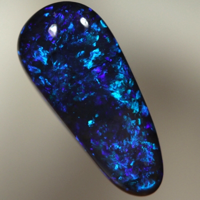 SOLID BLACK OPAL Sparkles of bright blues